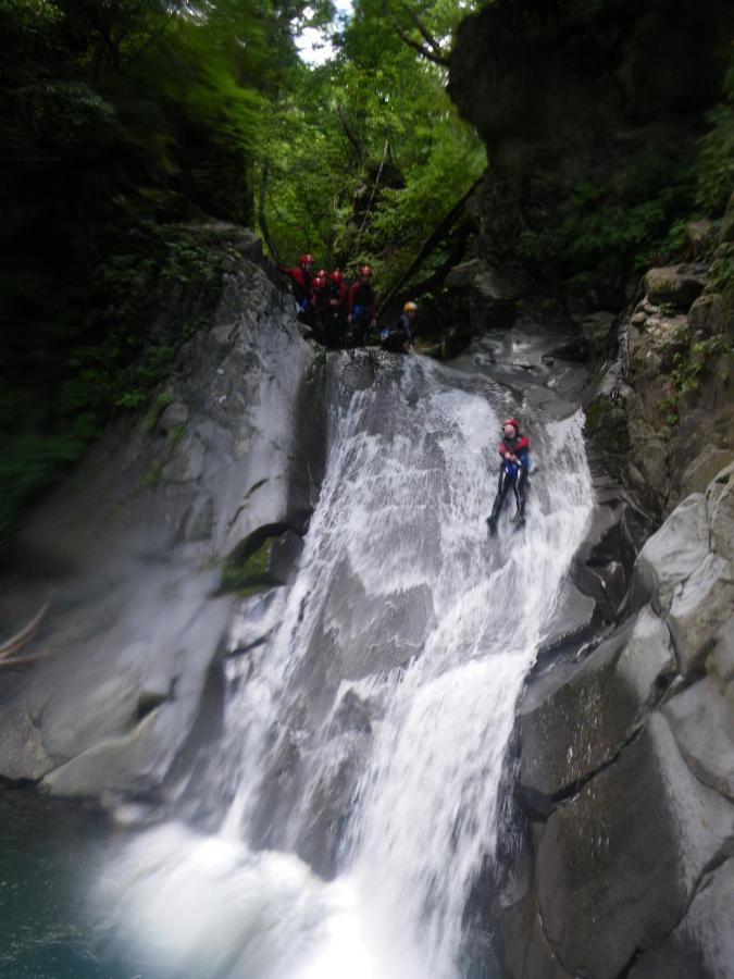 K'S House Hakuba Alps - Travelers Hostel Zewnętrze zdjęcie